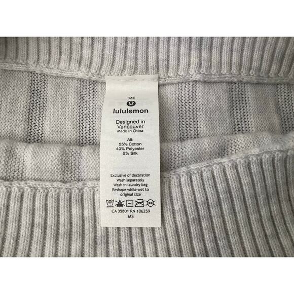 Lululemon Forward Flow Poncho one size light gray - Picture 4 of 4